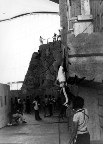 Palestra di arrampicata sportiva_1980_Torino_2