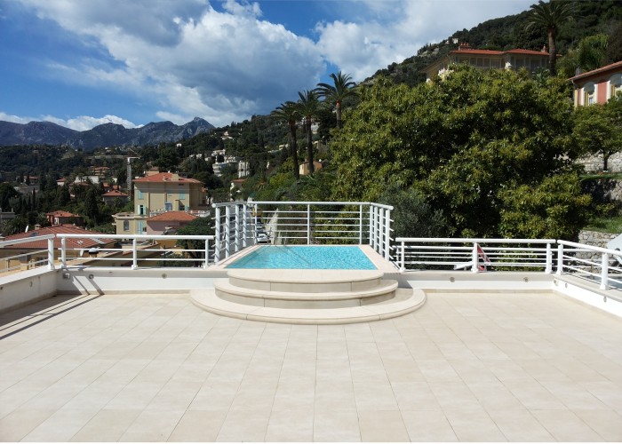 architetturaTiberio_Penthouse Garavan98_terrazza piscina+terrazza